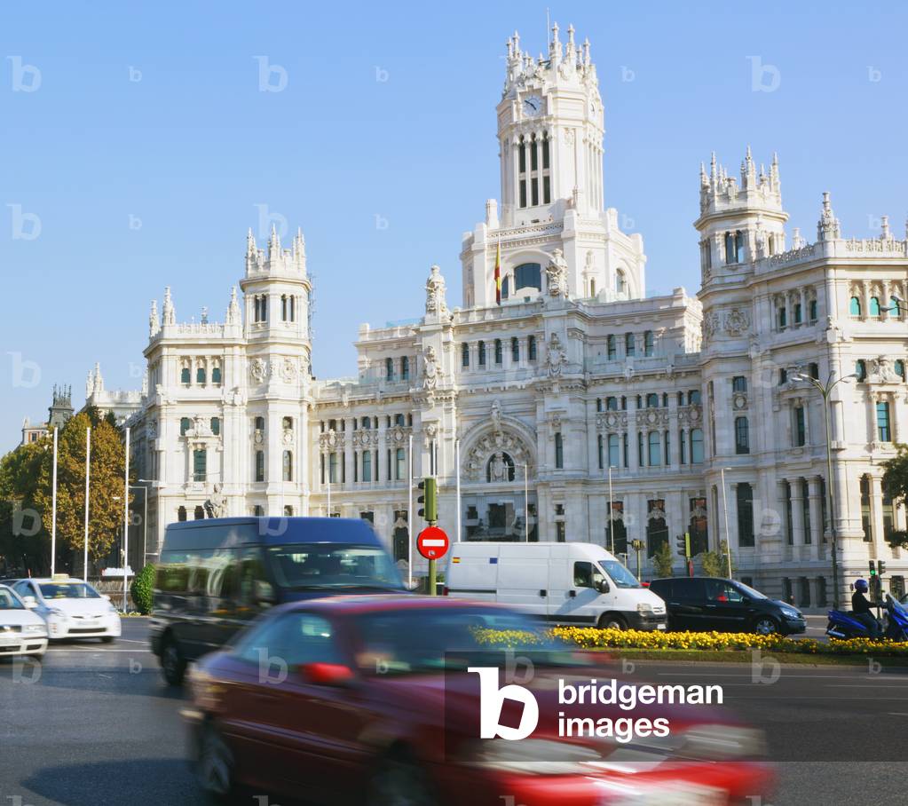 Cibeles Palace in Plaza de Cibeles. Headquarters of Madrid Town Hall. Palacio de Cibeles. Plaza de Cibeles. Sede del Ayuntamiento de Madrid, Spain