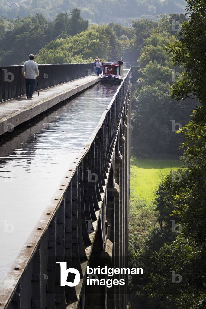 Llangollen, Wales Llangollen canal & Pontcysyllte Aqueduct (photo)