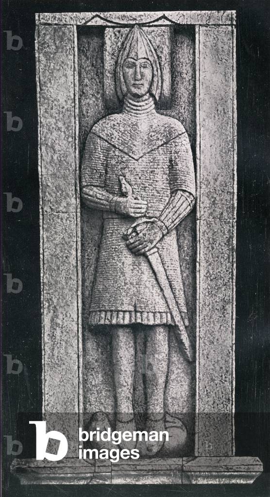 The Burke Effigy, Glinsk, County Galway Ireland  Burke family tradition believed that the effigy was a likeness of William (conquerer) DeBurgh - the first DeBurge (Burke) to set foot in Ireland.