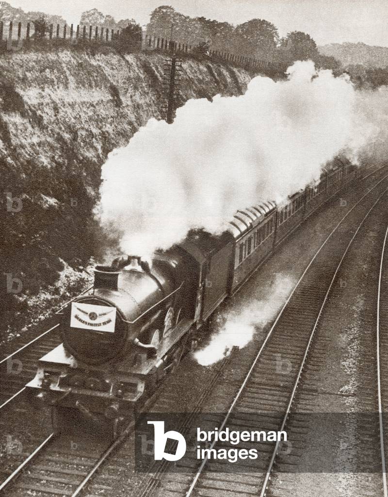 The Cheltenham Flyer aka The Cheltenham Spa Express train in 1931.  From The Story of 25 Eventful Years in Pictures, published 1935.