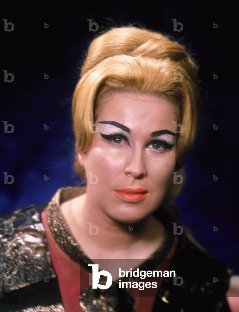 Gundula Janowitz as Sieglinde