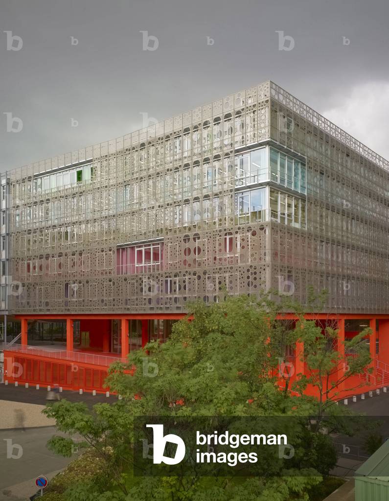 L'Atrium de Jussieu, Pole scientifique, Paris 5th arrondissement. Architects Peripheriques, Anne Francoise Jumeau and Emmanuelle Marin and David Trottin, 2002- 2006.