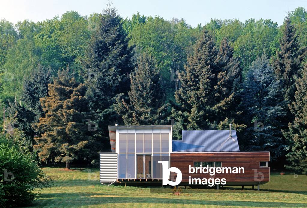 House - workshop (House-Atelier) of artists in Droue sur Drouette (Droue-sur-Drouette), Eure et Loir (Eure-et-Loir). Architecture Thierry Mazellier, 2002. Photography 2002