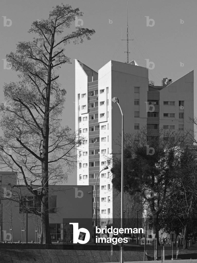Lormont in Gironde. Photograph from In SITU, published in Le Bord de l'Eau, March 2008.