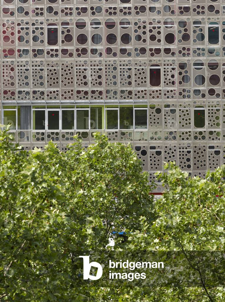 L'Atrium de Jussieu, Pole scientifique, Paris 5th arrondissement. Architects Peripheriques, Anne Francoise Jumeau and Emmanuelle Marin and David Trottin, 2002- 2006.