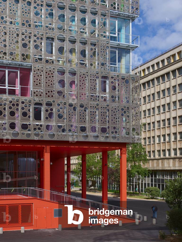 L'Atrium de Jussieu, Pole scientifique, Paris 5th arrondissement. Architects Peripheriques, Anne Francoise Jumeau and Emmanuelle Marin and David Trottin, 2002- 2006.