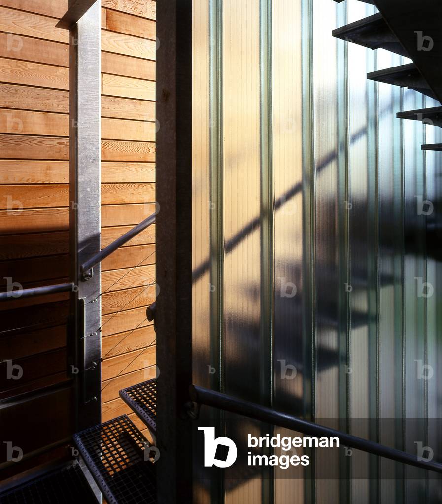 Transparency on an escalicer of a media theque. Architecture by Christian Schouvey, 1997.