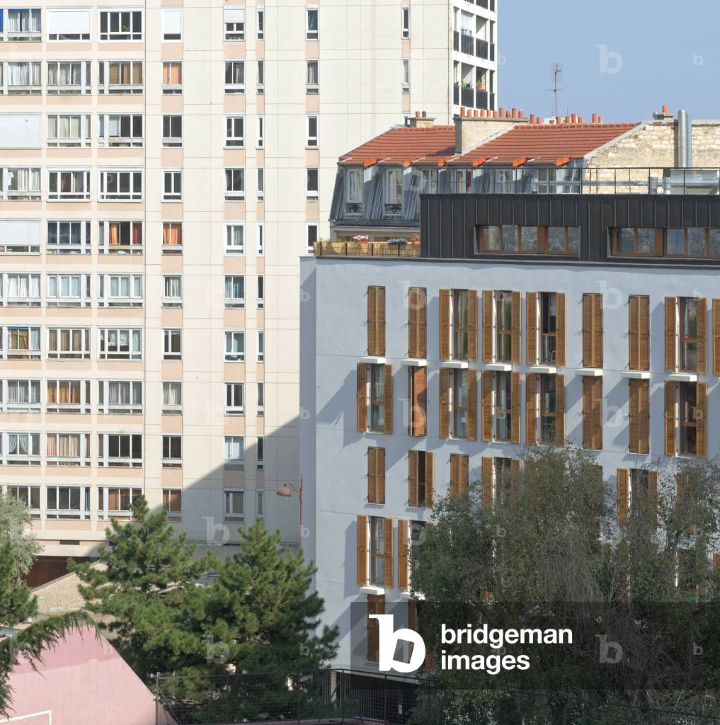 Social housing tour, Place des fetes, in Paris in the 19th arrondissement. Photography 09/12/07.