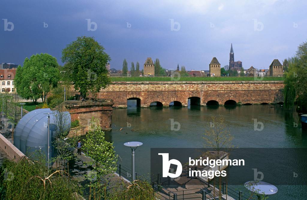 The covered bridge over the Ill in Strasbourg (Alsace). Construction 1686, on the plans of Sebastien Le Prestre de Vauban (1633-1707).