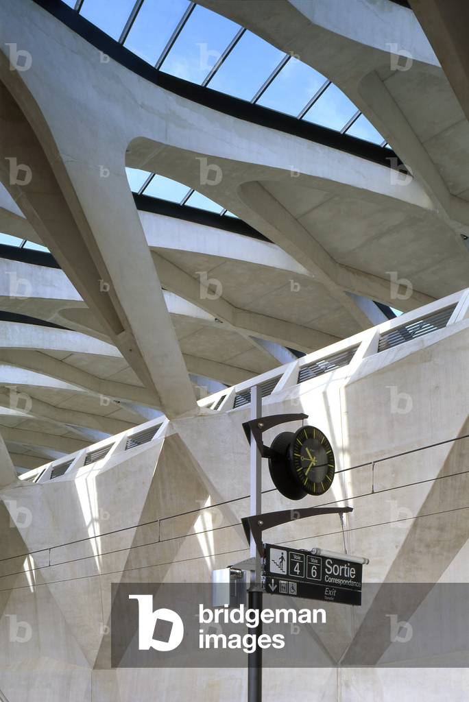 TGV station at Lyon Saint Exupery airport. Architecture of Santiago Calatrava, 1989-1994. Photography 1994