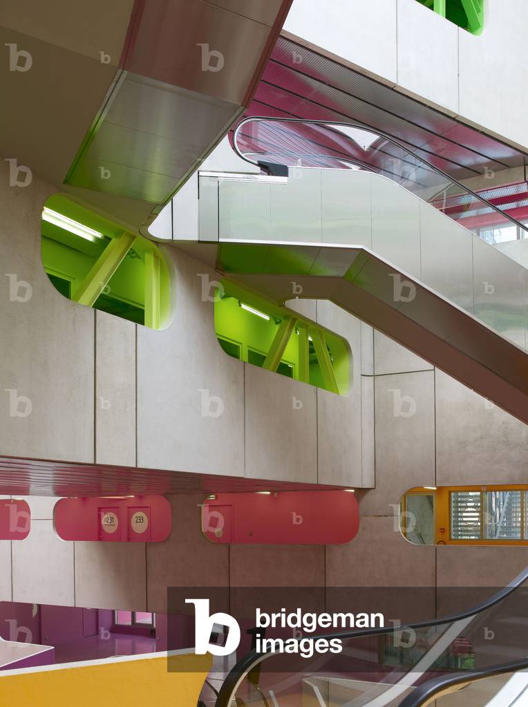 L'Atrium de Jussieu, Pole scientifique, Paris 5th arrondissement. Architects Peripheriques, Anne Francoise Jumeau and Emmanuelle Marin and David Trottin, 2002- 2006.