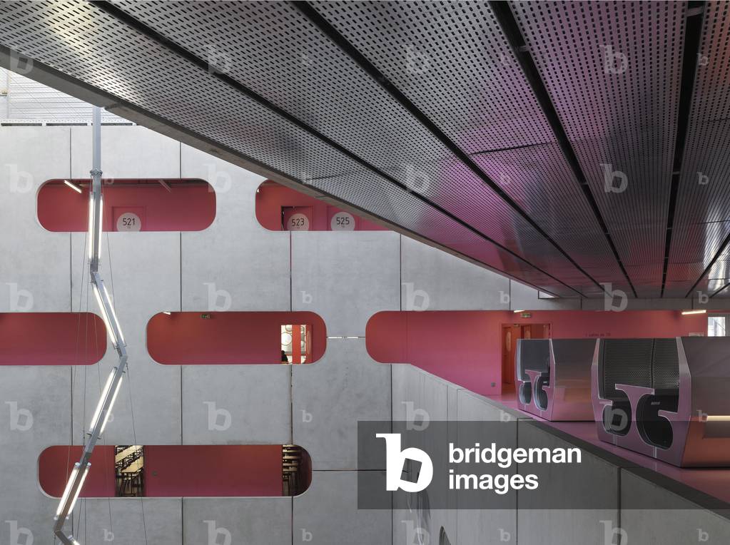 L'Atrium, Universitite Pierre et Marie Curie, Jussieu, Paris 6th Arrondissement.Peripheriques Architectes, Anne Francoise Jumeau, Emmanuelle Marin, David Trottin, 2002-2006.