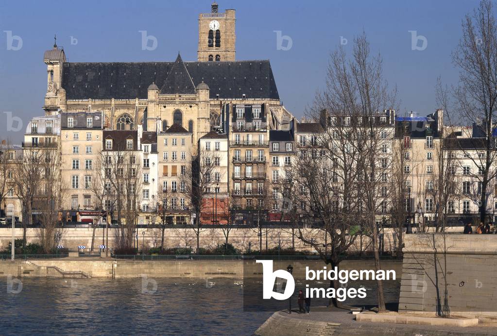Le quai de l'Hotel de Ville in Paris. Photography 10/02/2000.