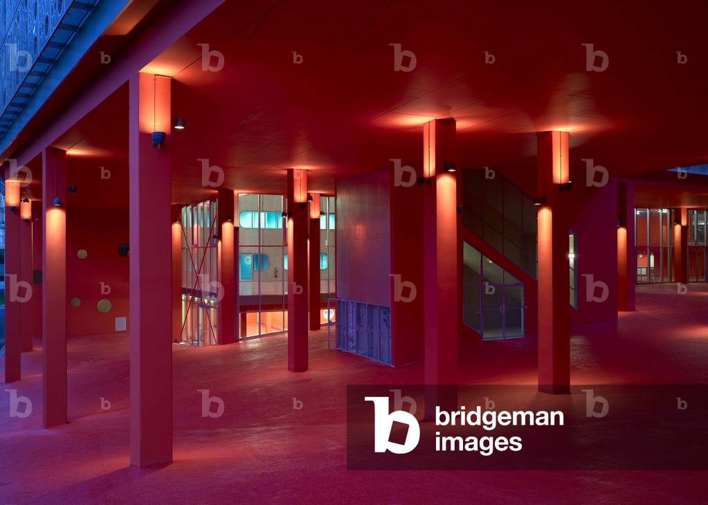 L'Atrium de Jussieu, Pole scientifique, Paris 5th arrondissement. Architects Peripheriques, Anne Francoise Jumeau and Emmanuelle Marin and David Trottin, 2002- 2006.