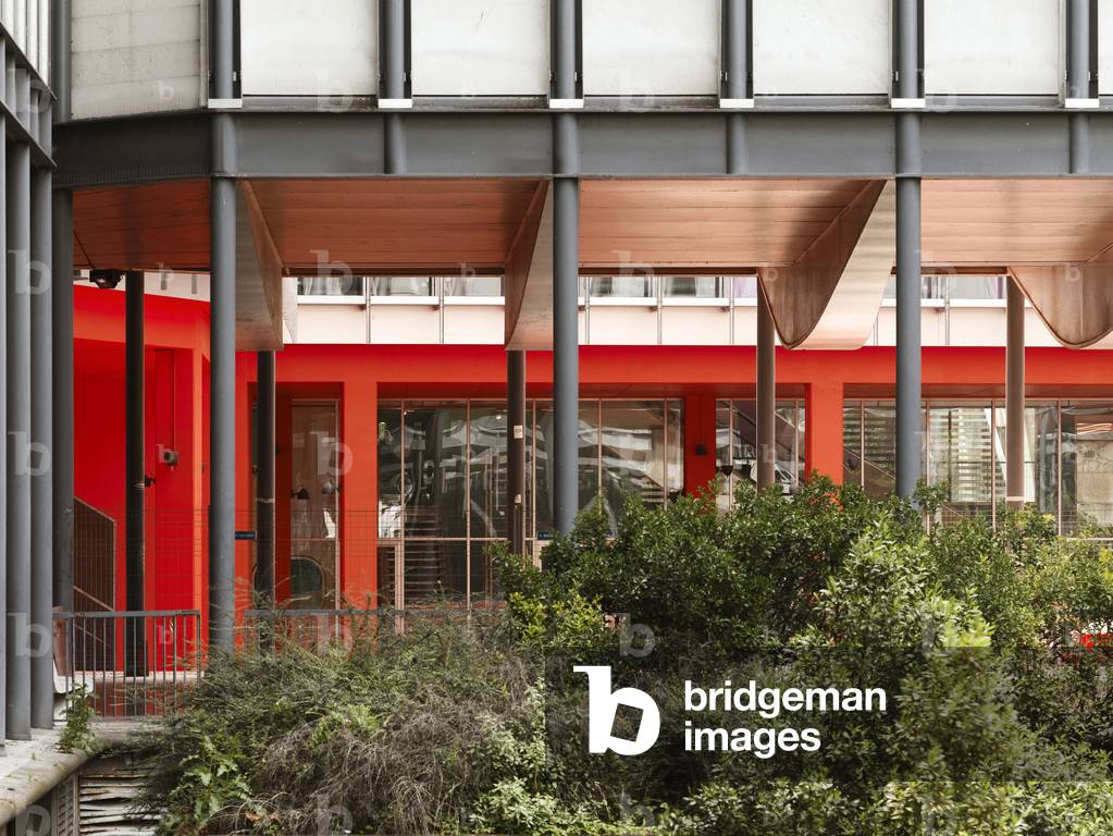 L'Atrium de Jussieu, Pole scientifique, Paris 5th arrondissement. Architects Peripheriques, Anne Francoise Jumeau and Emmanuelle Marin and David Trottin, 2002- 2006.