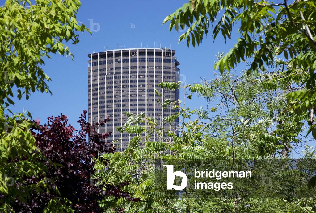 The Montparnasse Tower in Paris. Construction 1969-1975, architect Roger Saubot. Photography 30/05/09.