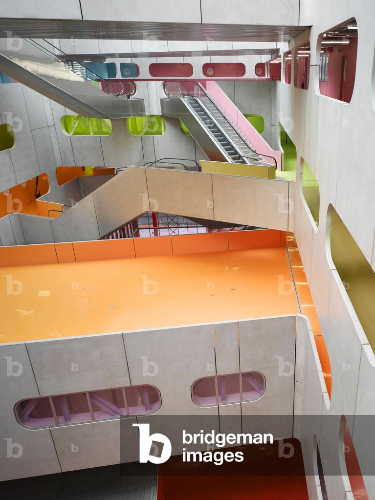 L'Atrium de Jussieu, Pole scientifique, Paris 5th arrondissement. Architects Peripheriques, Anne Francoise Jumeau and Emmanuelle Marin and David Trottin, 2002- 2006.