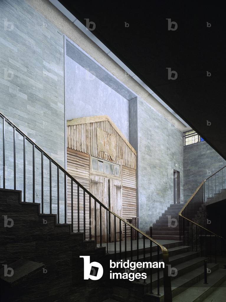 Centre de Documentation Juive Contemporain, Memorial de la Shoah, 17 rue Geoffroy l'Asnier, Paris 4. Architect Antoine Jouve, Simon Vignaud, 2005.