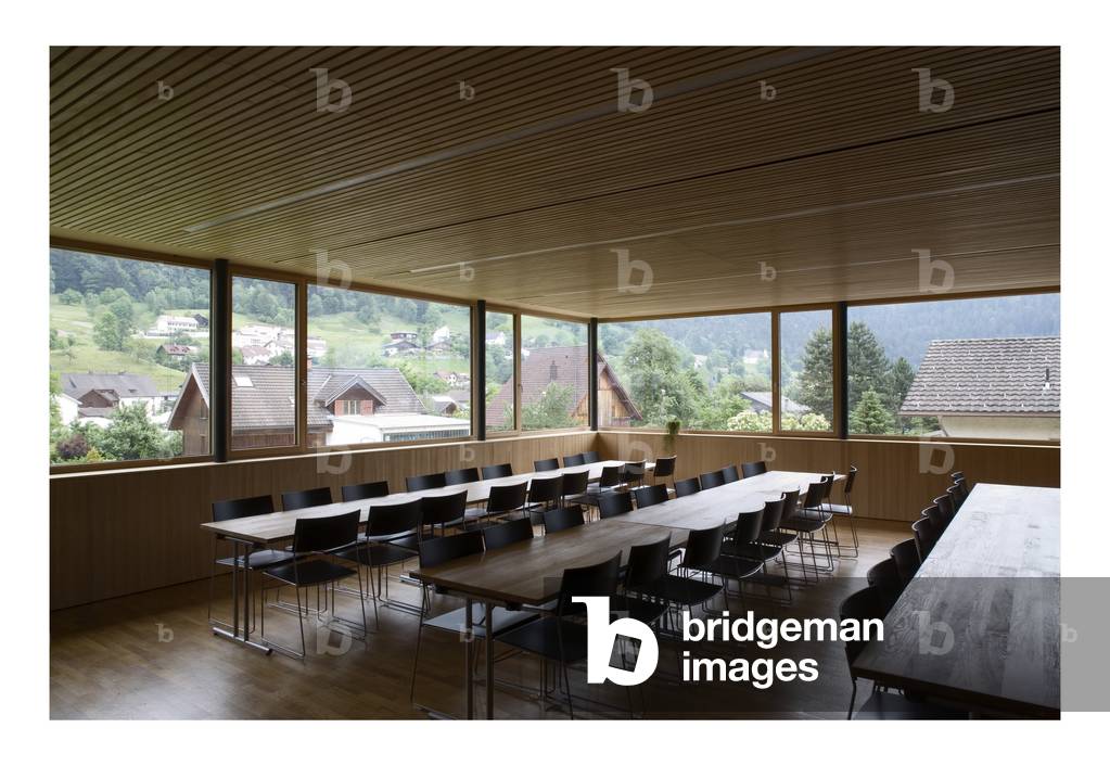 The communal centre (Gemeindezentrum) in Ludesch (Austria) presents a mix of programmes: a centre entirely constructed of wood, heating by biomassics and solar energy with a town hall as a meeting place. Architect Hermann Kaufmann, 2005