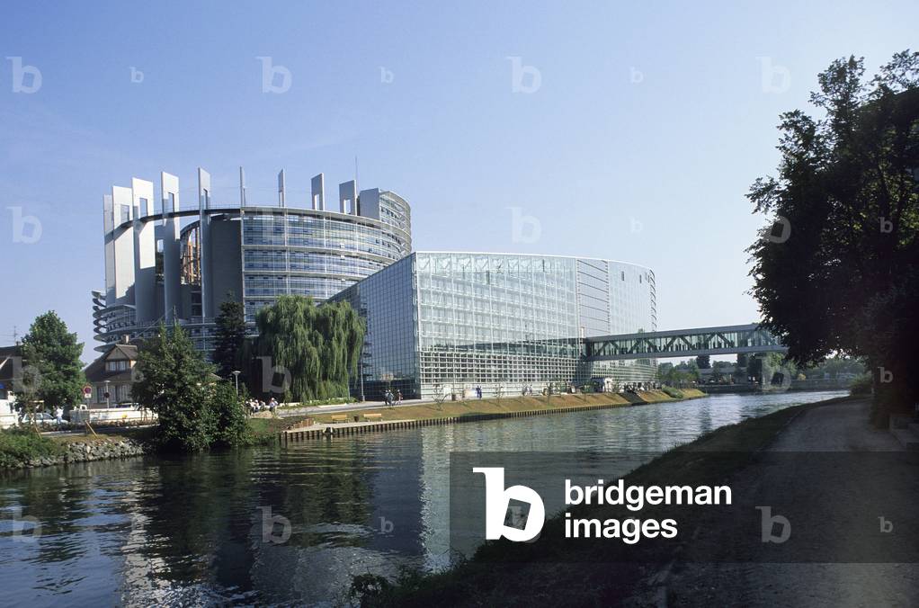 The European Parliament in Strasbourg by Architecture Studio, 1999 (photo)