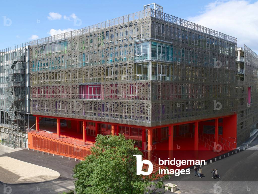 L'Atrium de Jussieu, Pole scientifique, Paris 5th arrondissement. Architects Peripheriques, Anne Francoise Jumeau and Emmanuelle Marin and David Trottin, 2002- 2006.