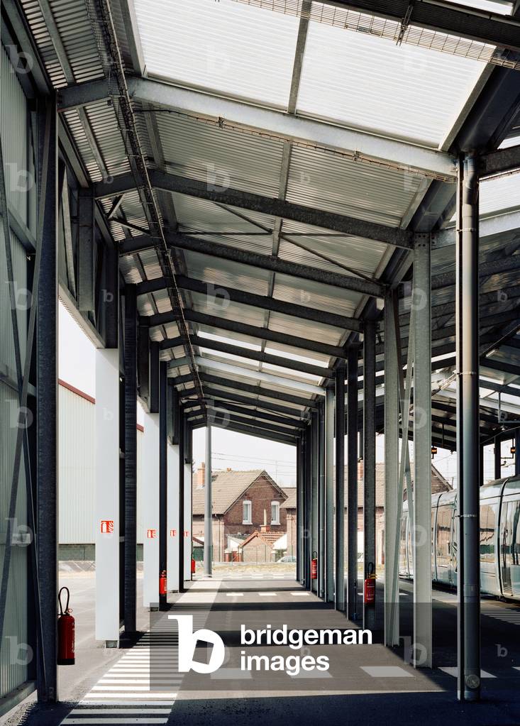 The warehouse of the Tramways of Valenciennes, Nord, Nord Pas De Calais. Architecture by Jacques Ferrier, 1999-2006. Photography 09/03/07