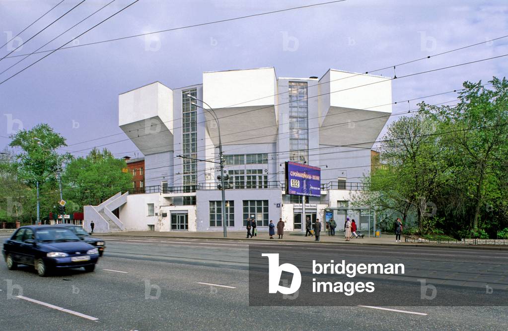The Russakov club in Moscow (Russia). Construction 1927-1929, architect Konstantin Melnikov (1890-1974). Photography 12/06/99.