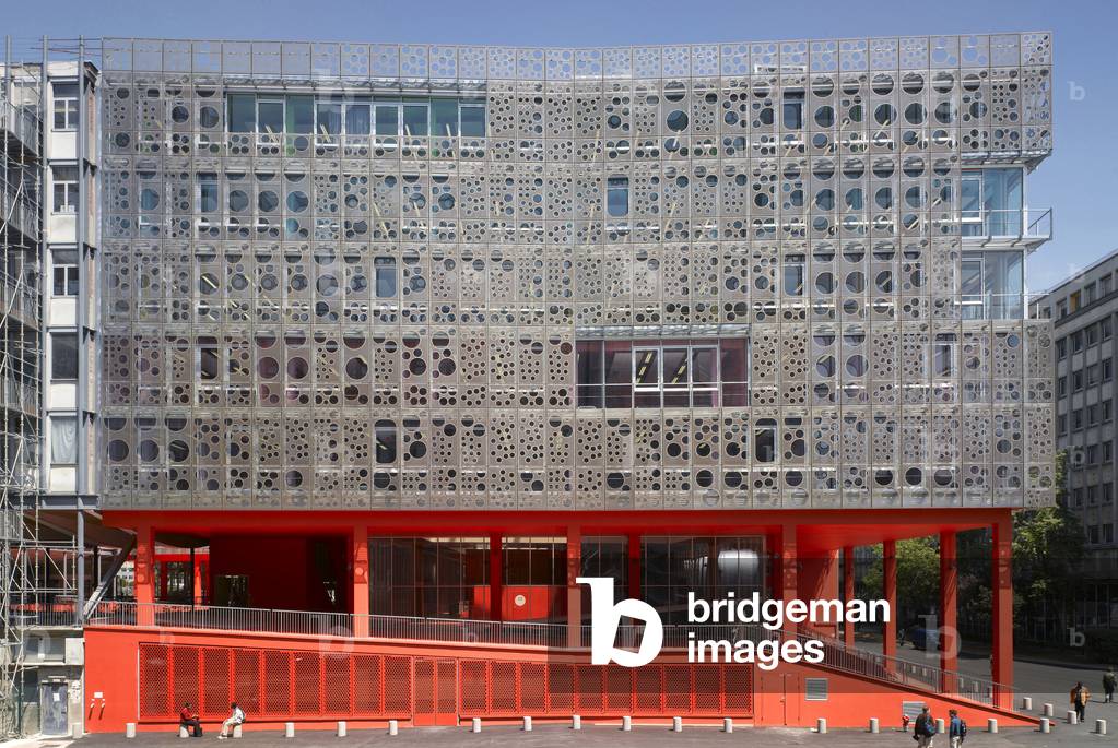 L'Atrium de Jussieu, Pole scientifique, Paris 5th arrondissement. Architects Peripheriques, Anne Francoise Jumeau and Emmanuelle Marin and David Trottin, 2002- 2006.