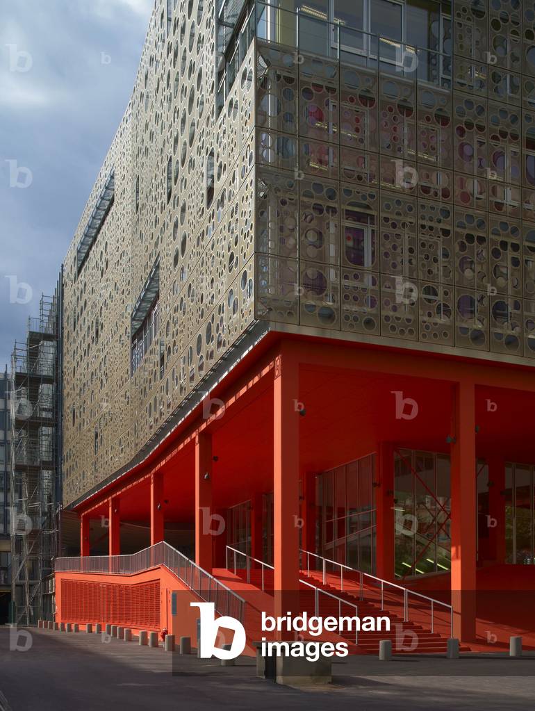 L'Atrium de Jussieu, Pole scientifique, Paris 5th arrondissement. Architects Peripheriques, Anne Francoise Jumeau and Emmanuelle Marin and David Trottin, 2002- 2006.