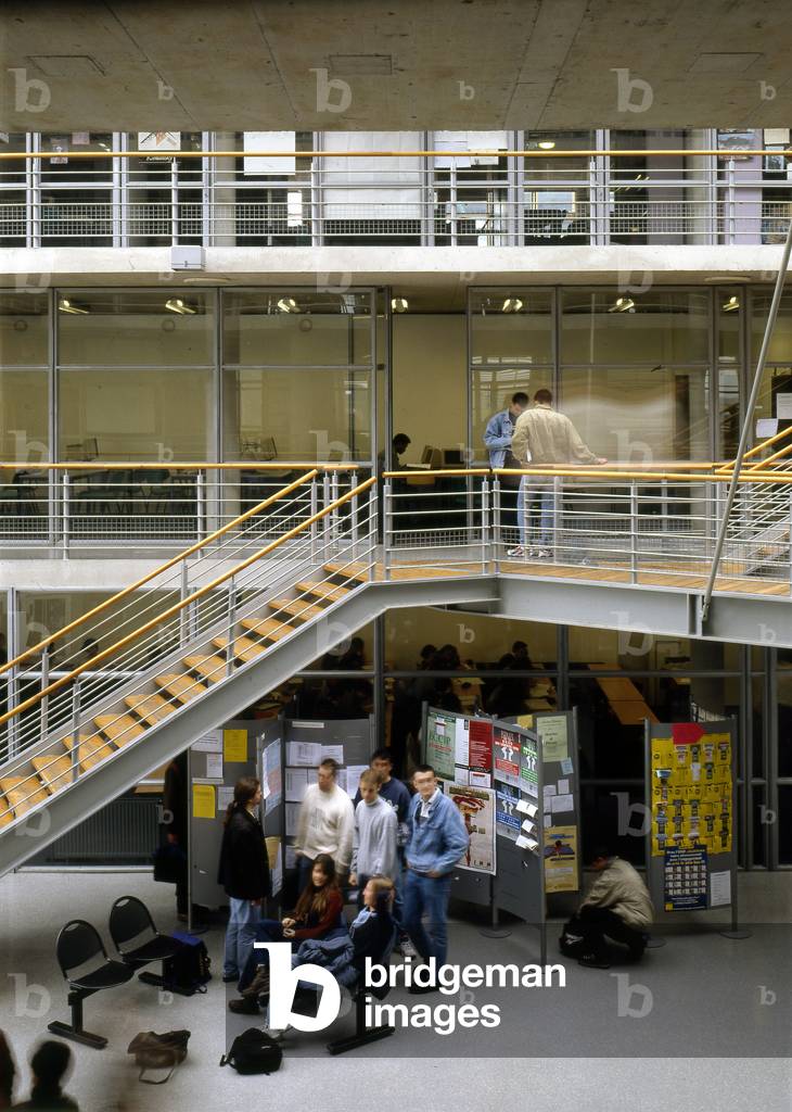 The University of Champs sur Marne (Seine and Marne). Architects Francoise Jourda and Gilles Perraudin, 1995.