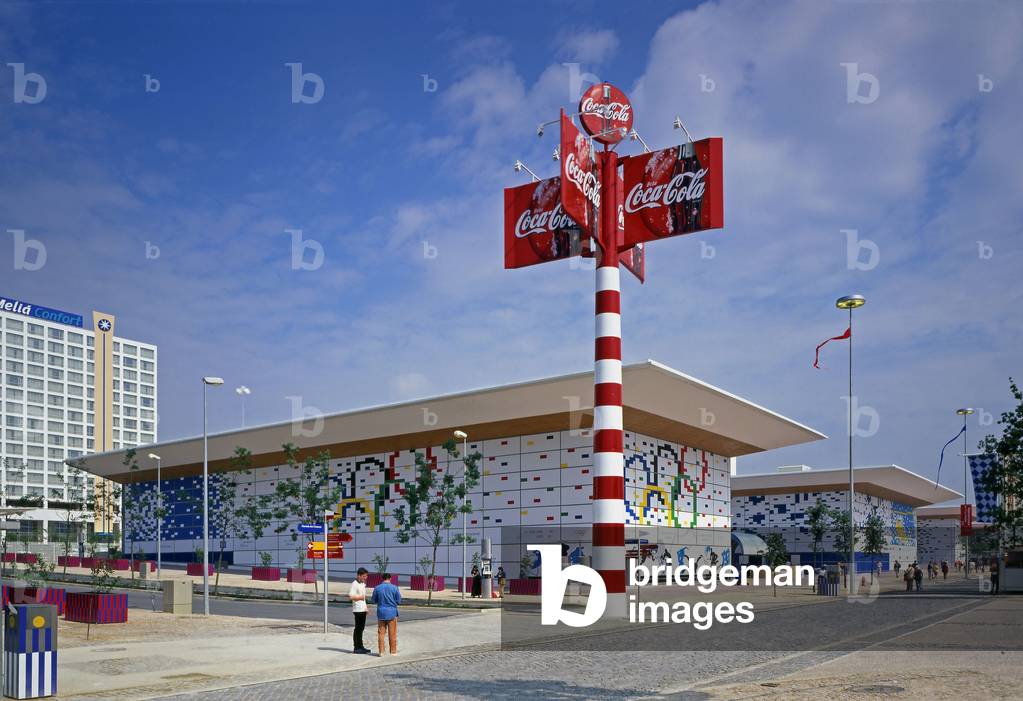 The pavilion of international organizations was held at the Universal Exhibition in Lisbon (Portugal), in 1998.