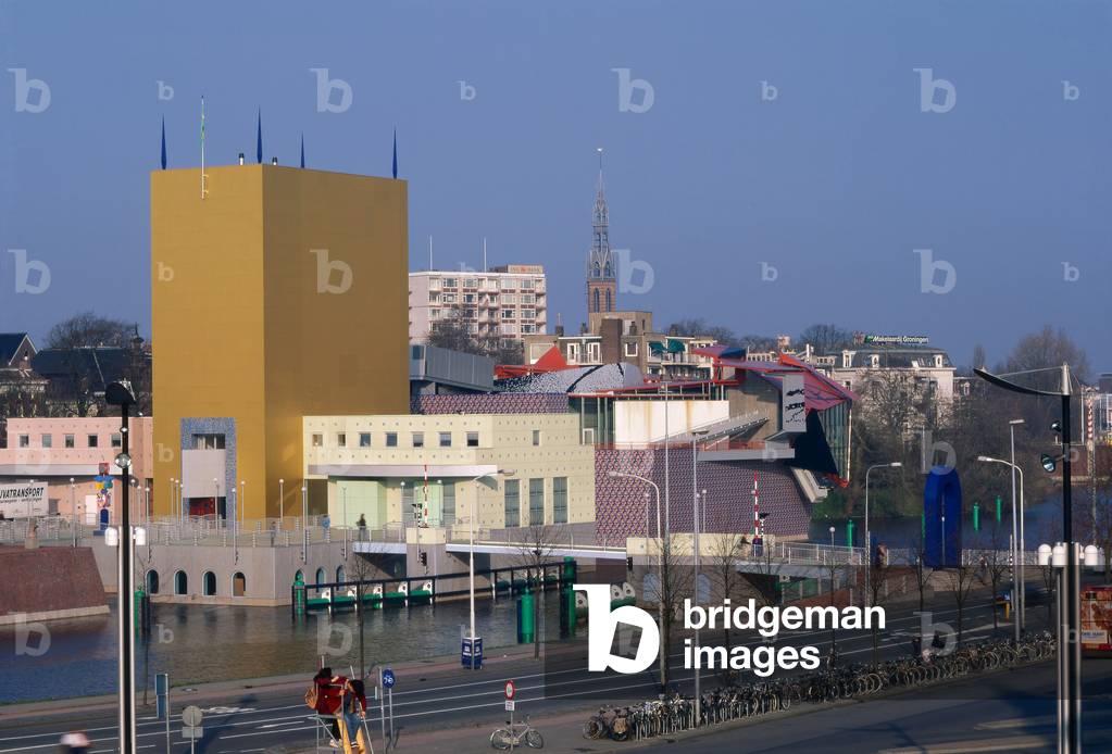 Museum of Design in Groningen, Netherlands. Architects: Alessandro Mendini, Michele de Lucchi, Coop Himmelblau and Philippe Starck, 1985-1995. Photography 1995