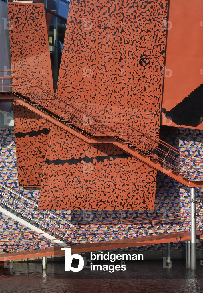 Museum of Design in Groningen, Netherlands. Architects: Alessandro Mendini, Michele de Lucchi, Coop Himmelblau and Philippe Starck, 1985-1995. Photography 1995