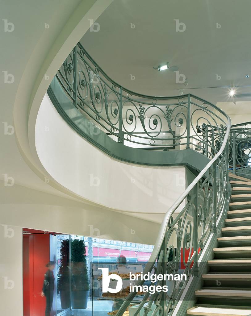 Les Galeries Lafayette, 40 Boulevard Haussmann, Paris 9. Architecture by Jean-Jacques Ory, Saguez and Partners.