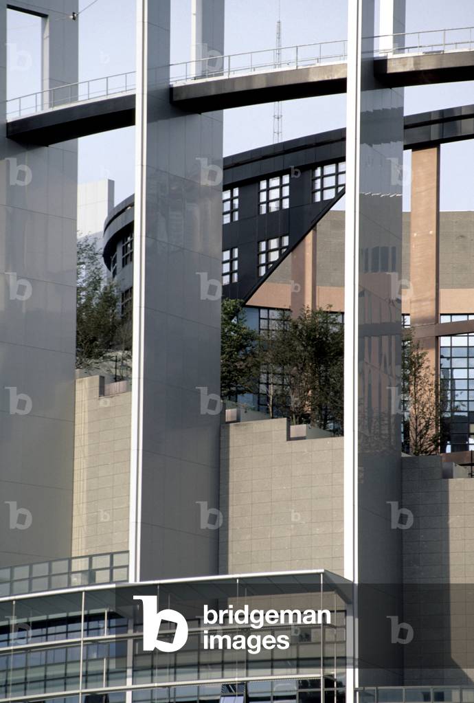The European Parliament in Strasbourg by Architecture Studio, 1999 (photo)