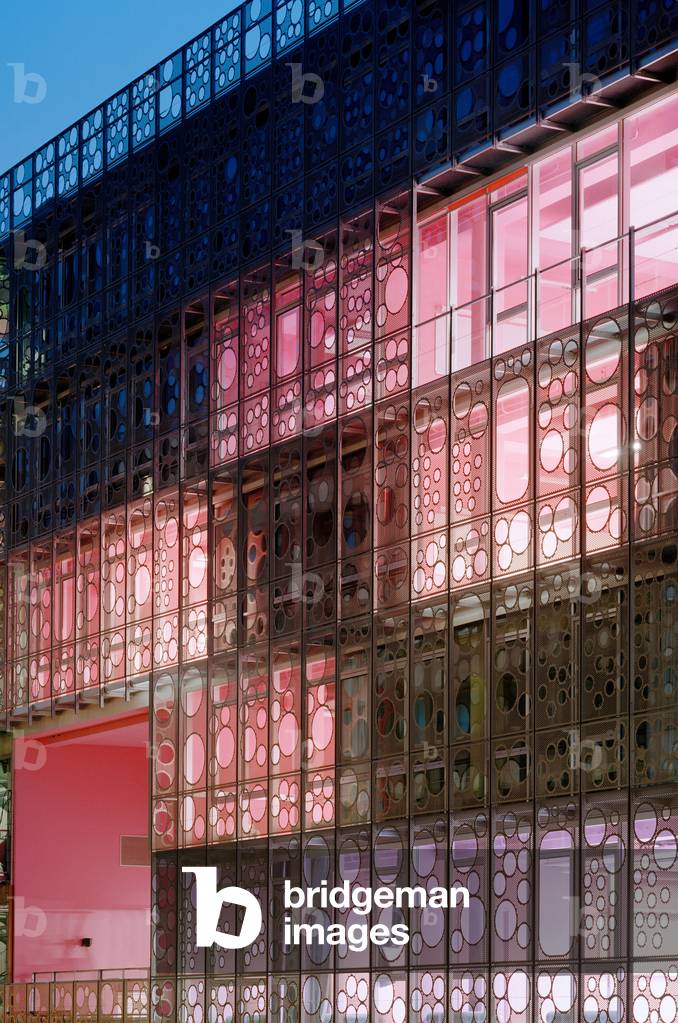 L'Atrium de Jussieu, Pole scientifique, Paris 5th arrondissement. Architects Peripheriques, Anne Francoise Jumeau and Emmanuelle Marin and David Trottin, 2002- 2006.