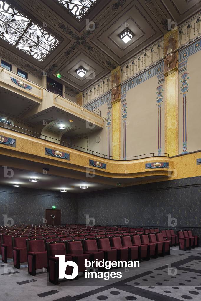 Le Louxor, cinema, Paris, 2013 (photo)