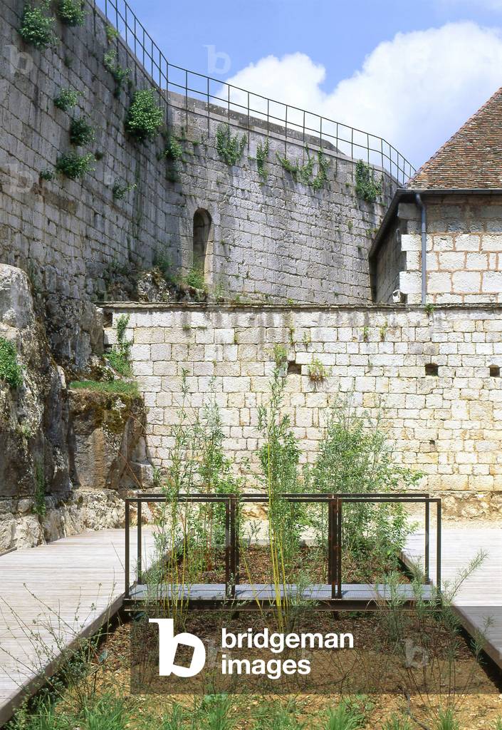 Citadel Aquarium in Besancon, Doubs, Franche-Comte (Franche Comte). Arcitecture of Bernard Quirot and Olivier Vichard, 1995. Landscape designer: Philippe Convercey. Citadel erigee by Vauban in the 15th century