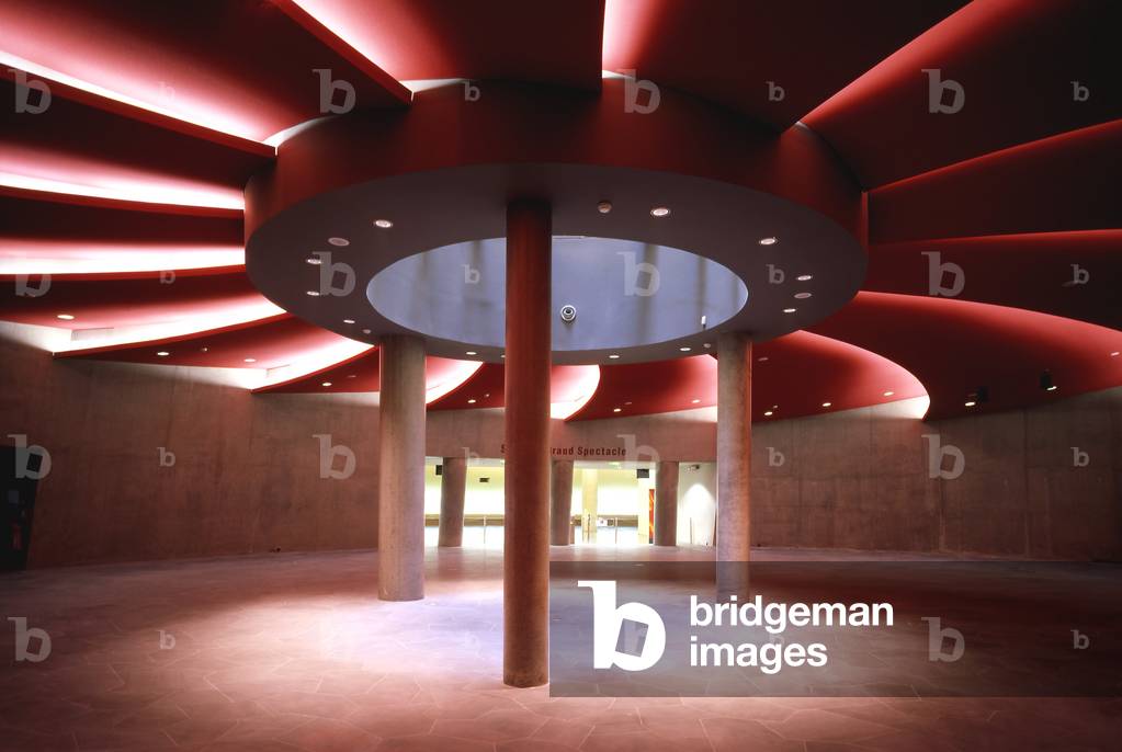 Vulcania to Saint Ours Les Roches, near Clermont Ferrand (Clermont-Ferrand) (Puy de Dome). Architects Hans Hollein/Atelier 4, 2002. Photography 2002.