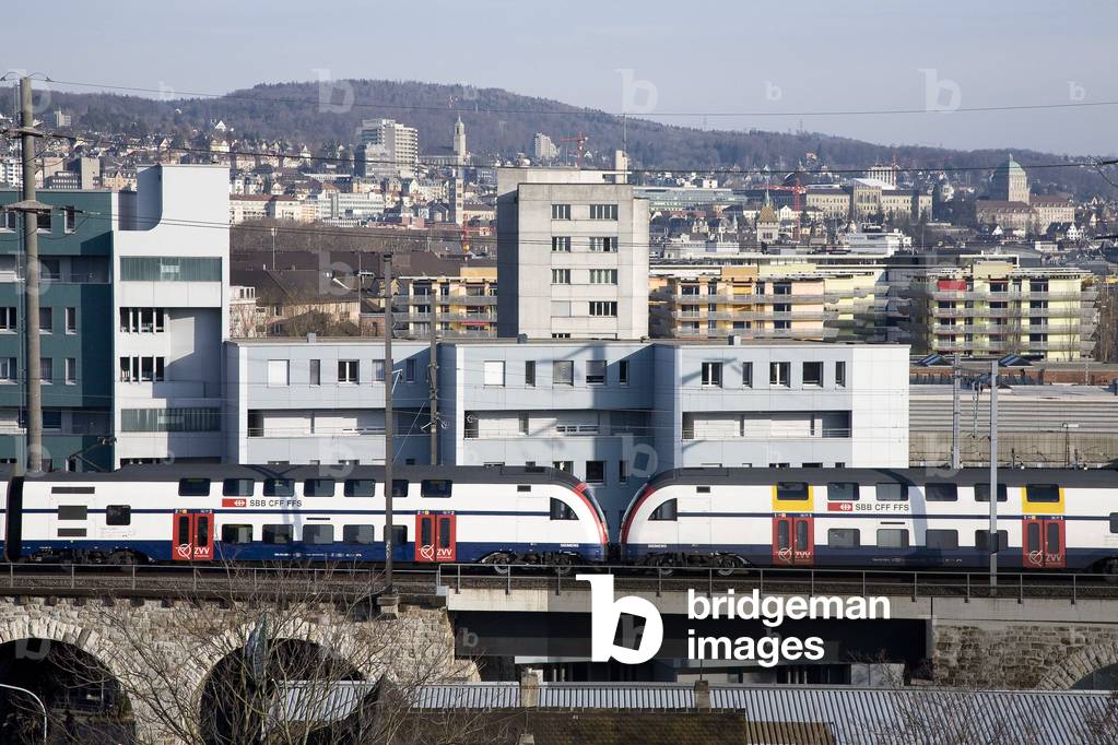 The city of Zurich in Switzerland. Advertising somise a atorisation prealable 03/03/08.