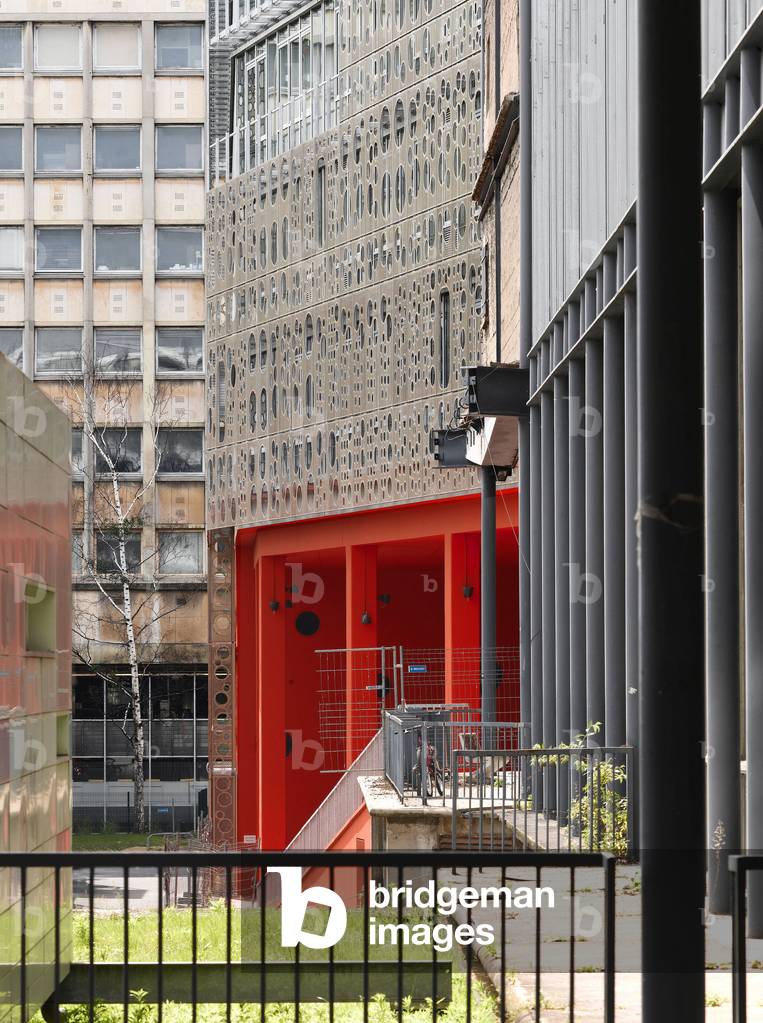 L'Atrium de Jussieu, Pole scientifique, Paris 5th arrondissement. Architects Peripheriques, Anne Francoise Jumeau and Emmanuelle Marin and David Trottin, 2002- 2006.
