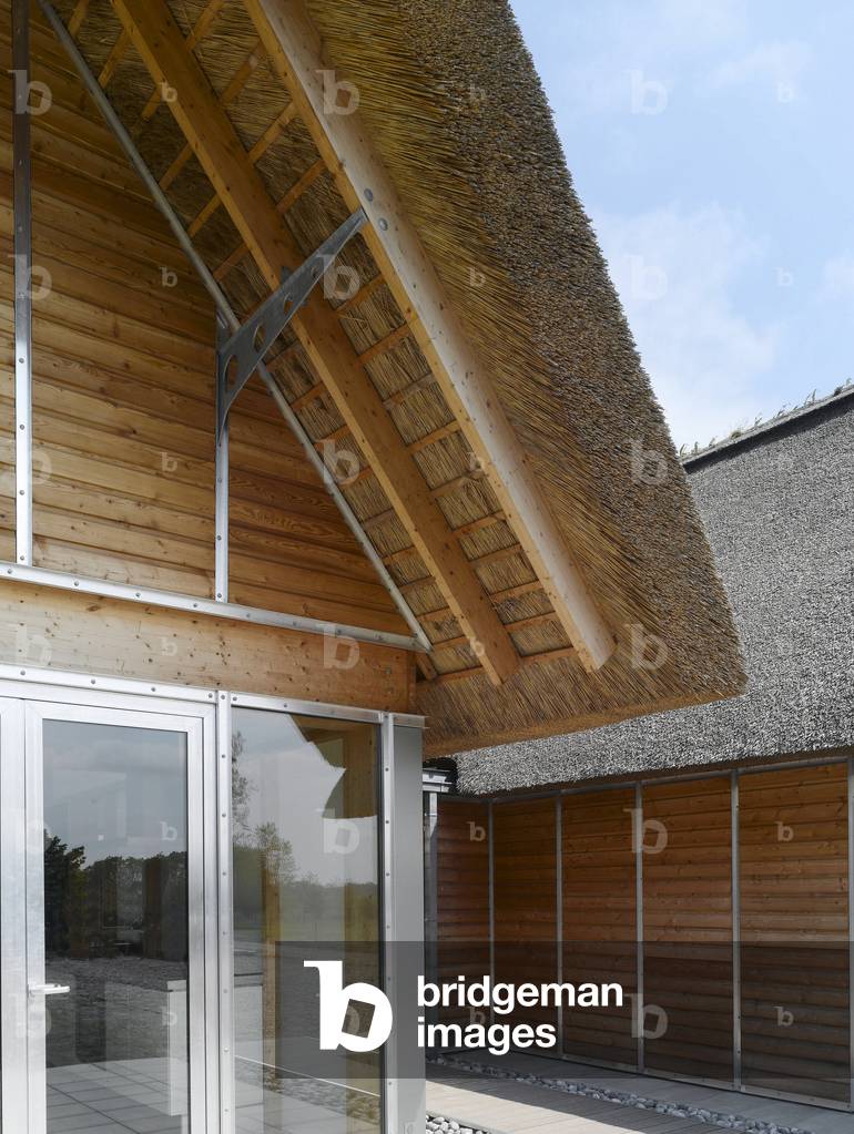 House “” Chaume 01”” in Bourg Achard (Bourg-Achard) in Haute-Normandie (Haute Normandie), France. Architecture of CO-BE Architecture and Landscape, 2007. Photography 10/06/07