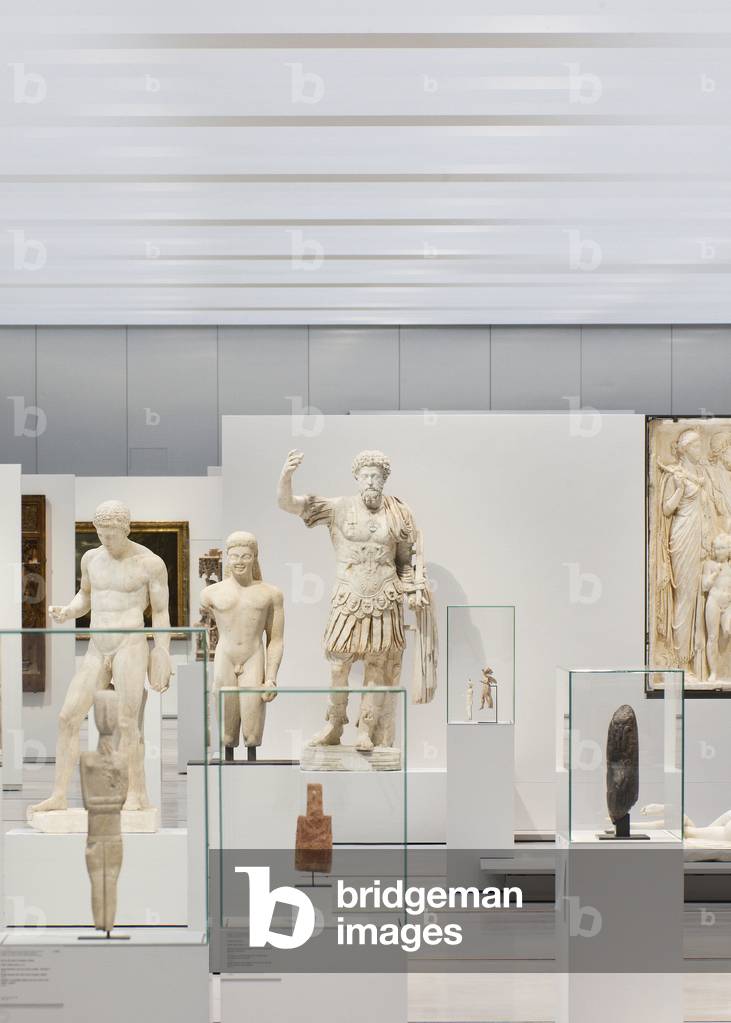 Greek, Etruscan and Roman Antiquities at the Galerie du Temps du Musee du Louvre-Lens - 2012, Kazuyo Sejima and Ryue Nishizawa - Sanaa Agency -