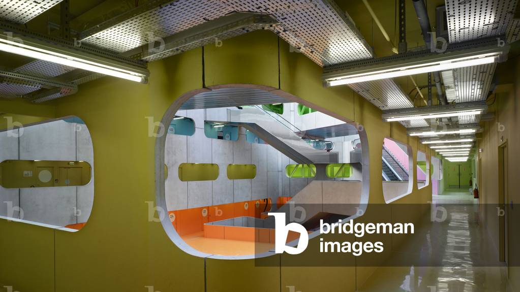 L'Atrium de Jussieu, Pole scientifique, Paris 5th arrondissement. Architects Peripheriques, Anne Francoise Jumeau and Emmanuelle Marin and David Trottin, 2002- 2006.