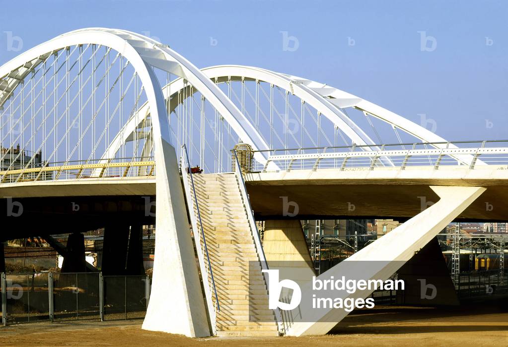 Bridge Felipe II (Felipe 2) in Barcelona, Spain. Architecture of Santiago Calatrava, 1992. Photography 1992.