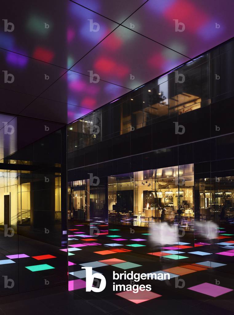 Kaleidoscopic garden (Sunken Garden). Urban Patio of Lucent Tower in Nagoya, Japan. Peripherals architecture, 2006-2007.