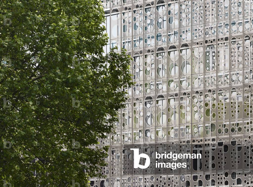 L'Atrium de Jussieu, Pole scientifique, Paris 5th arrondissement. Architects Peripheriques, Anne Francoise Jumeau and Emmanuelle Marin and David Trottin, 2002- 2006.