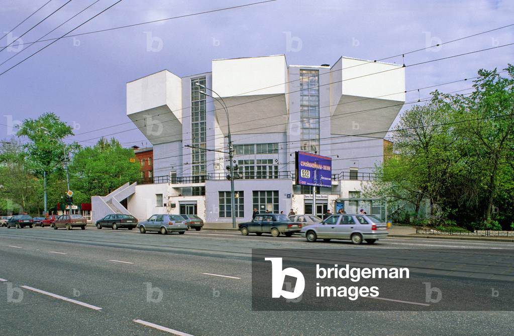 The Russakov club in Moscow (Russia). Construction 1927-1929, architect Konstantin Melnikov (1890-1974). Photography 12/06/99.