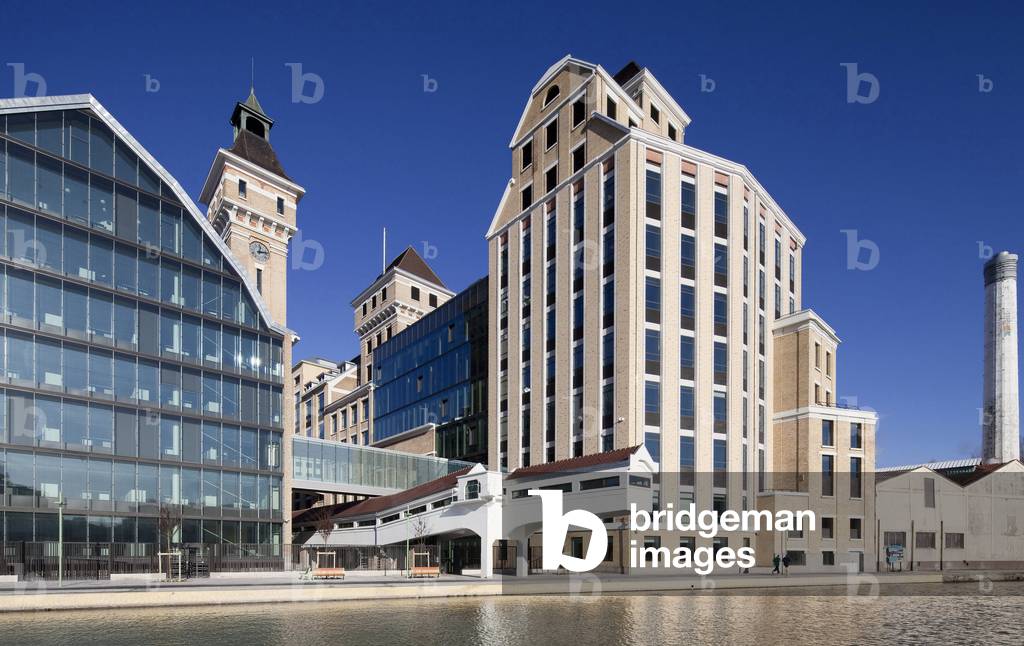 Les Grands Moulins of Pantin, 9 rue du Debarcadere, quai de l'Ourcq, Pantin (Seine Saint Denis) (photo)