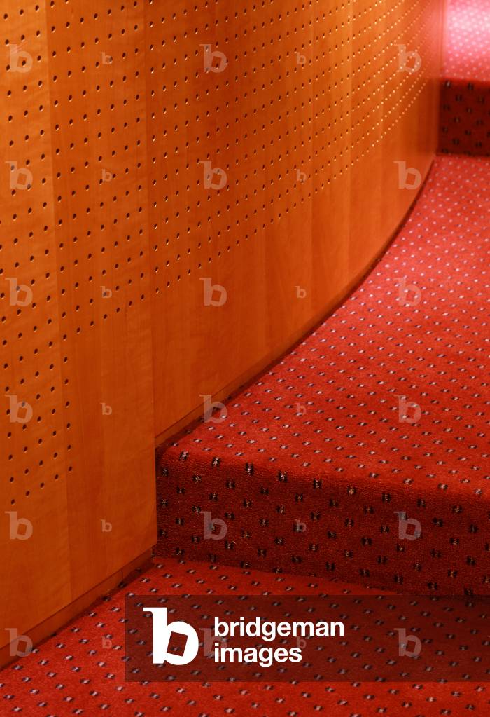 Fitting out of office Espace in Puteaux, Hauts de Seine (Ile de France). Architecture Gerard Hamon, 1994.